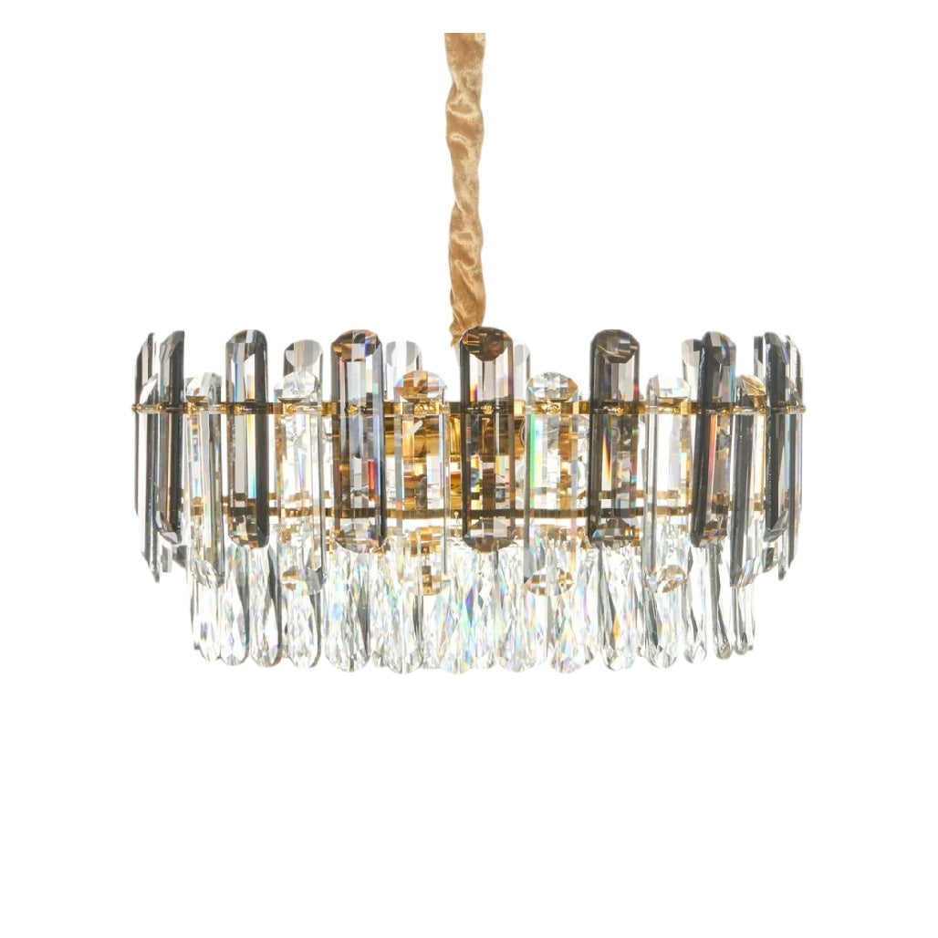 **Suspension en cristal avec finition dorée et design moderne**